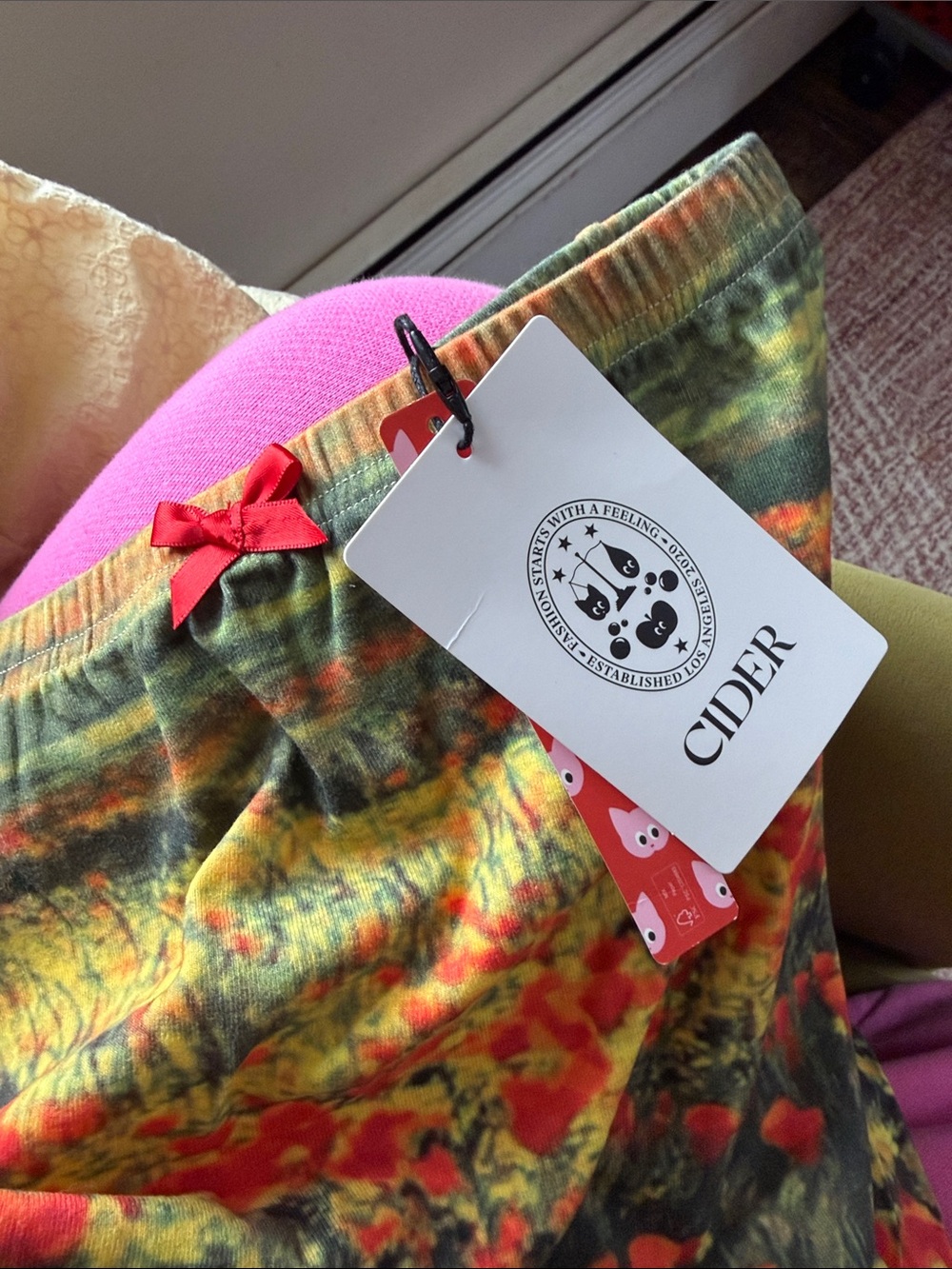 NWT Cider Green and Yellow Poppy Field Skirt with Red Bow Accent - Picture 4 of 4